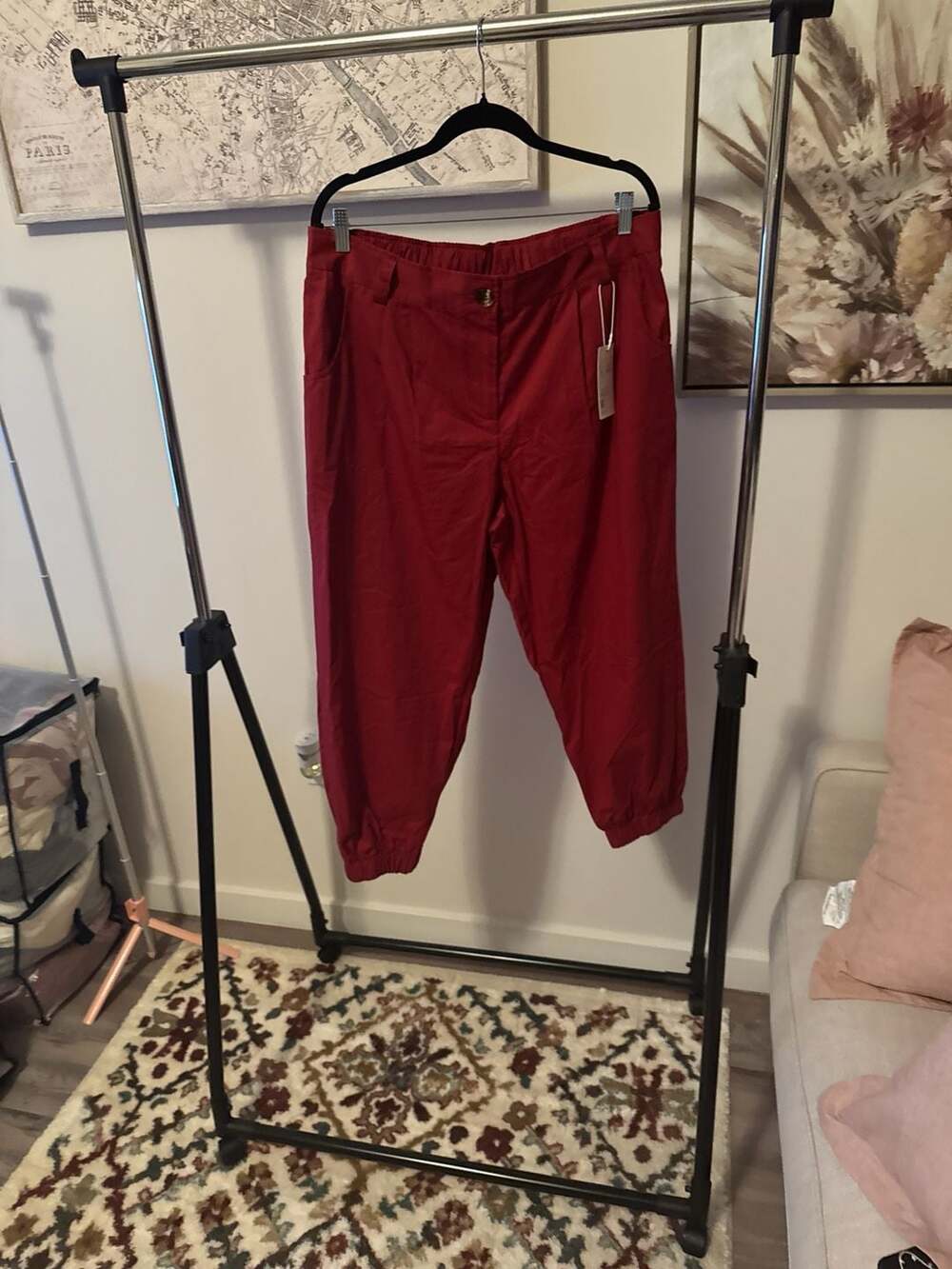 Halara High Waisted Cotton Pleated Jogger Pants in Dark Red